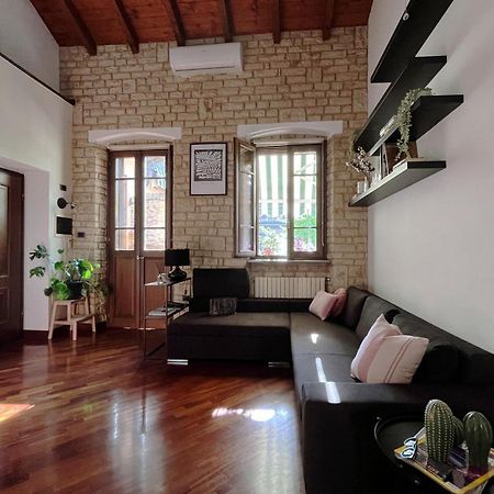 Civico 24 Apartment Cremona Exterior photo